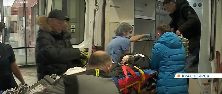     Красноярские врачи совместно с санавиацией успели спасти жителя Березовского района после остановки сердца