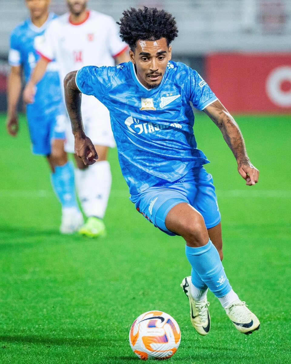    Владислав Радимов: «Луис Энрике позиционируется как главная атакующая сила «Зенита»Алексей Андрианов