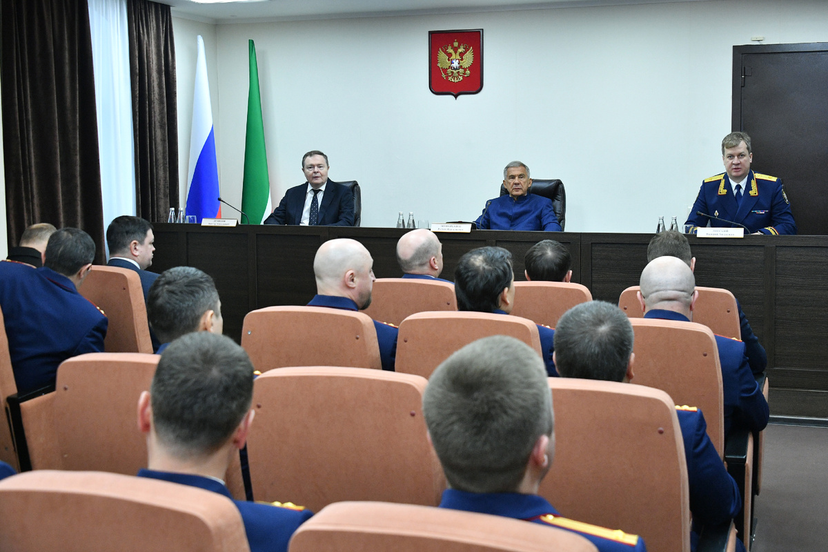 На ежегодной итоговой коллегии Следственного управления Следственного комитета по РТ рассказали о том, сколько уголовных дел было возбуждено за прошлый год. Фото: rais.tatarstan.ru