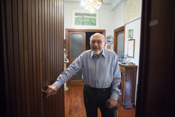 Источник https://s0.rbk.ru/v6_top_pics/resized/590xH/media/img/5/32/755566235739325.jpg