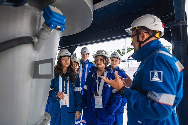 Фото с сайта «Газпромнефть Марин Бункер»