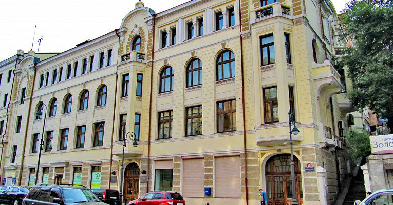 1. Здание ДВМП