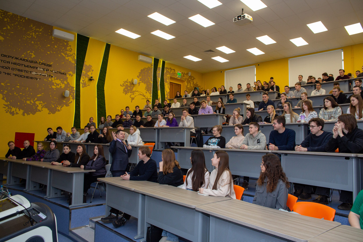    «Оренбургнефть» развивает сотрудничество с профильными учебными заведениями региона Андрей Севостьянов