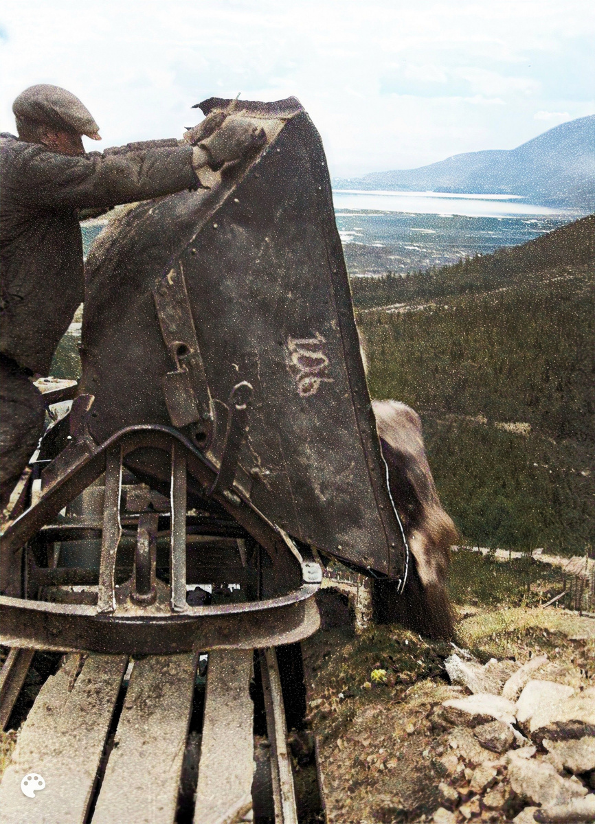1933 год - Мурманский обл, г. Хибиногорск - Добыча руды