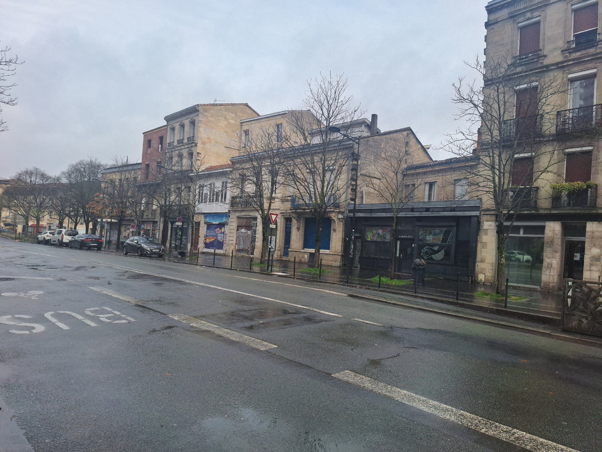 По дороге на рынок.