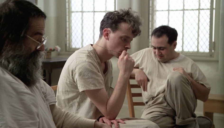 «Пролетая над гнездом кукушки»