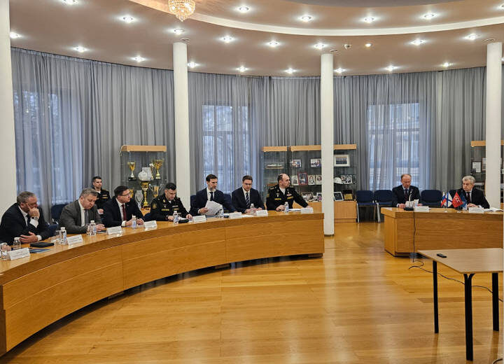 Николай Патрушев проверил ход модернизации "Северной верфи" ОСК / Фото: Морская коллегия России  📷
