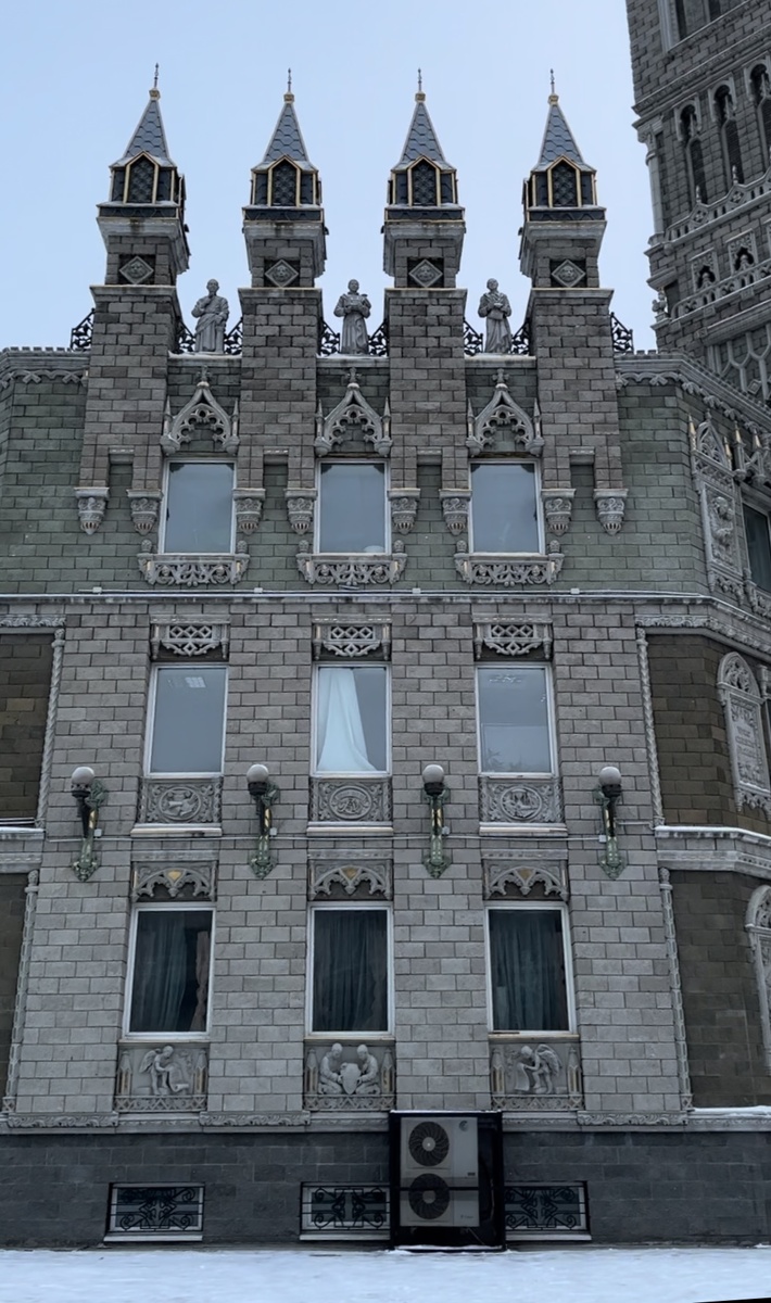 Фасад здания