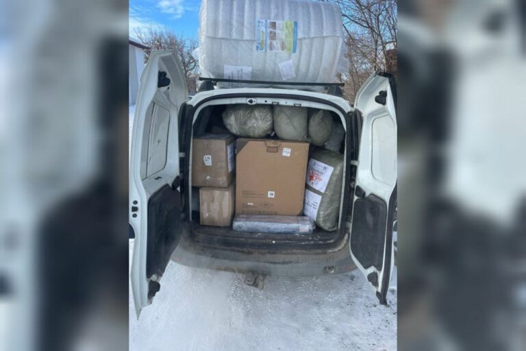    Бойцам СВО из Домбаровского района отправили дизельный генератор, масксети и детские письма Кристина Просвиркина