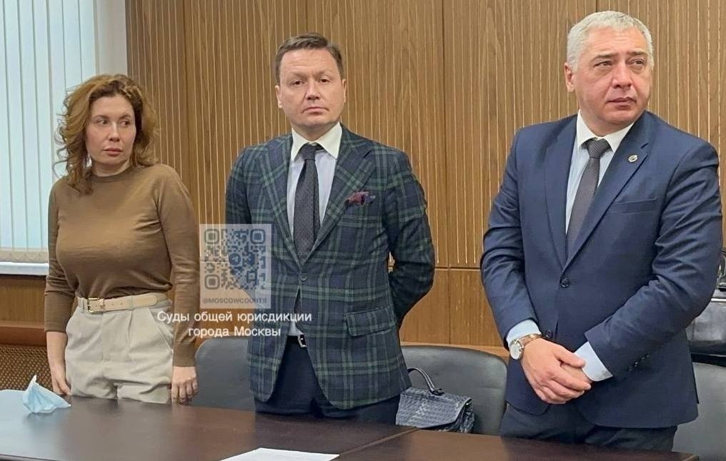    Янина Копайгородская (слева)  Официальный Telegram-канал судов общей юрисдикции города Москвы