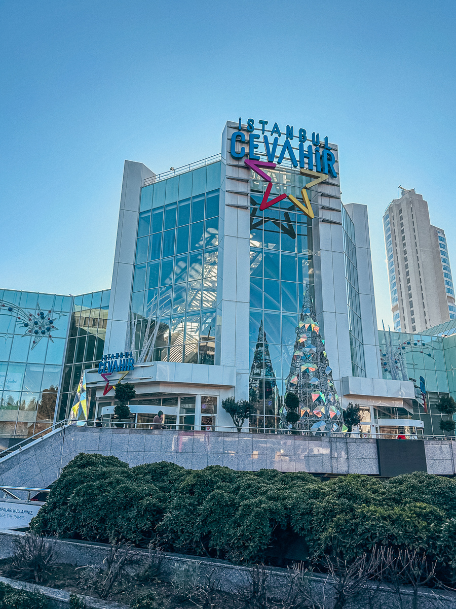 Джевахир, Стамбул