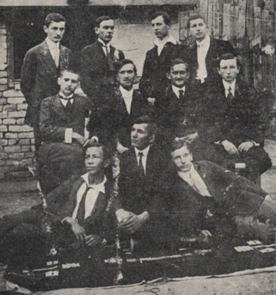 Некоторые из основателей клуба в 1914 году