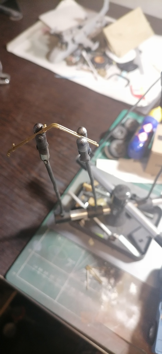 Вот примерно так склеивался каркас.