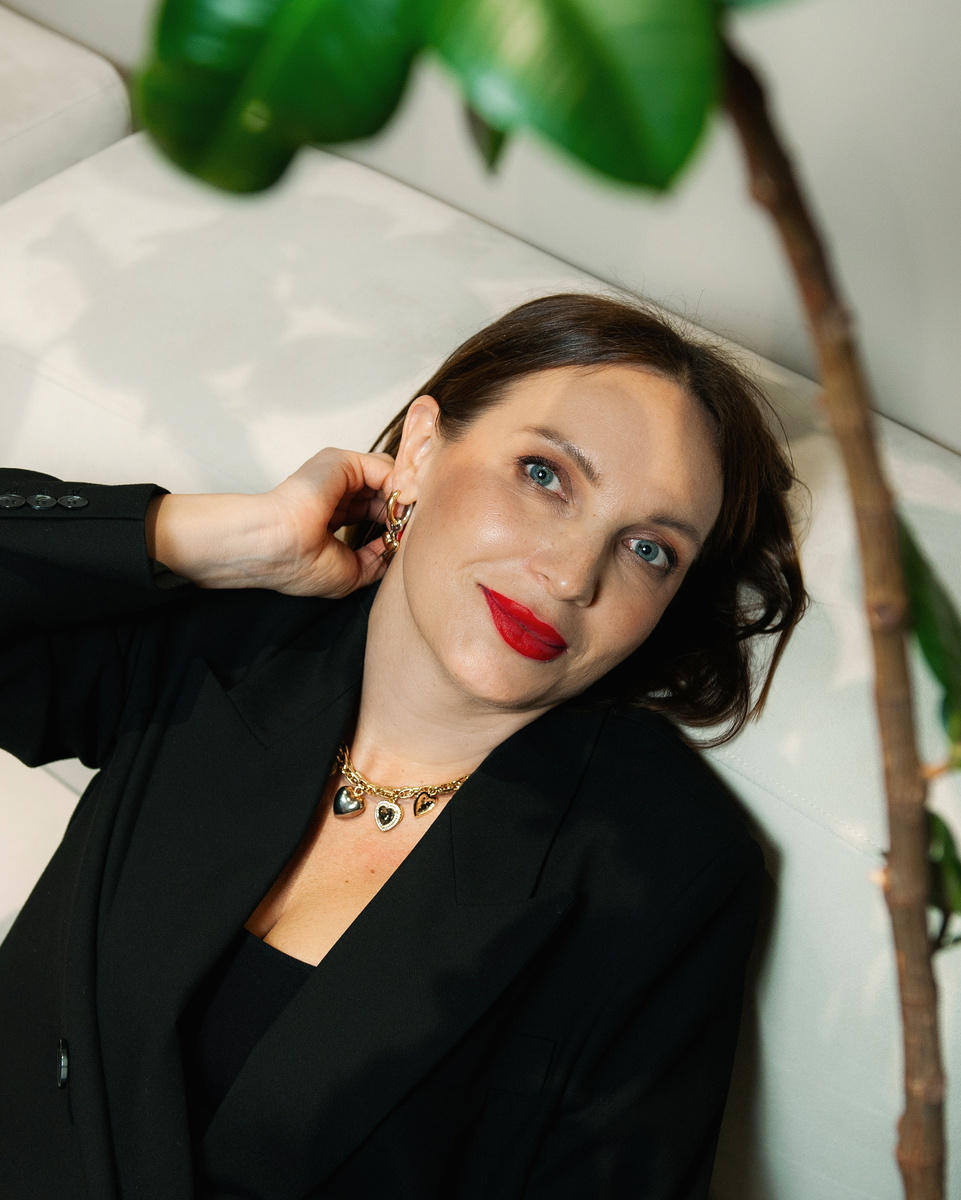 Светличная Ирина Валерьевна, заведующая кафедрой сервиса