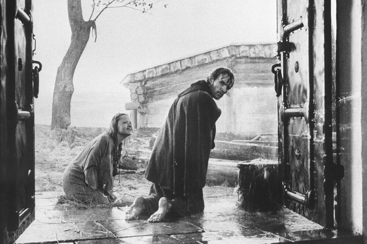 "Страсти по Андрею" ("Андрей Рублёв"), СССР, режиссёр Андрей Тарковский