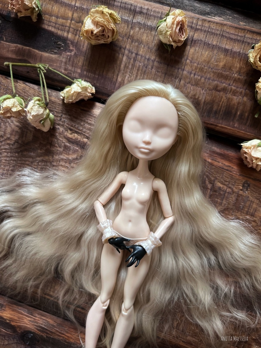 Новые волосы куклы