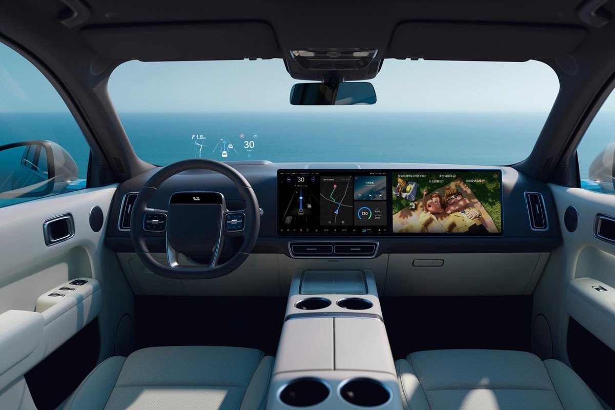 Интерьер LiXiang L9