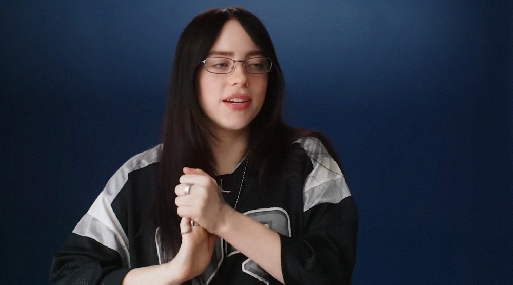     Билли Айлиш / Скриншот из видео «Billie Eilish: Same Interview, The Eighth Year | Vanity Fair»