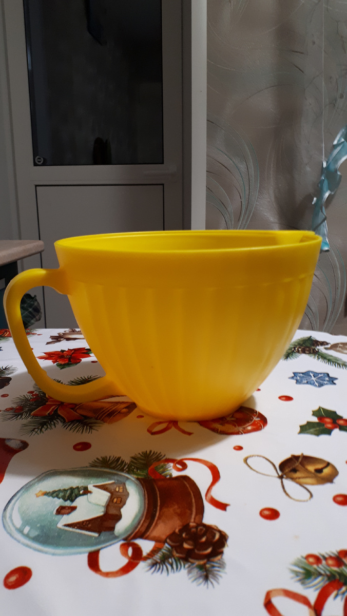 Миска для смешивания .