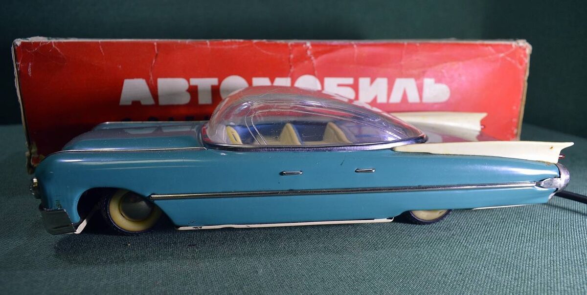 Электромеханический автомобиль, Завод имени Кулакова. Фото из открытых источников, листаем галерею -->>