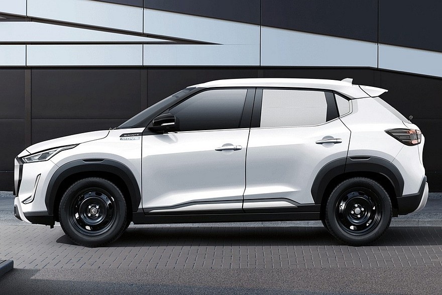    Nissan Magnite Move