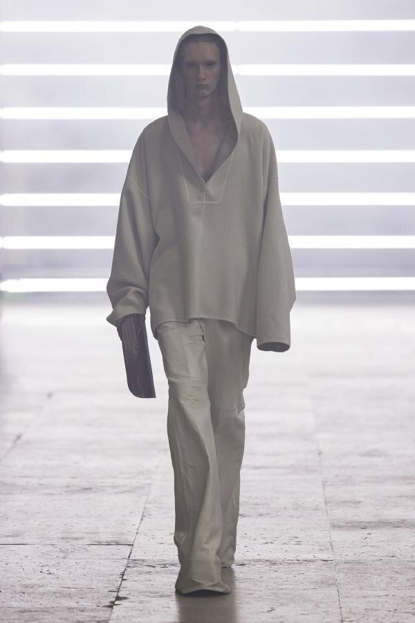 Rick Owens Fall Winter 2025-26 Men Fashion Show