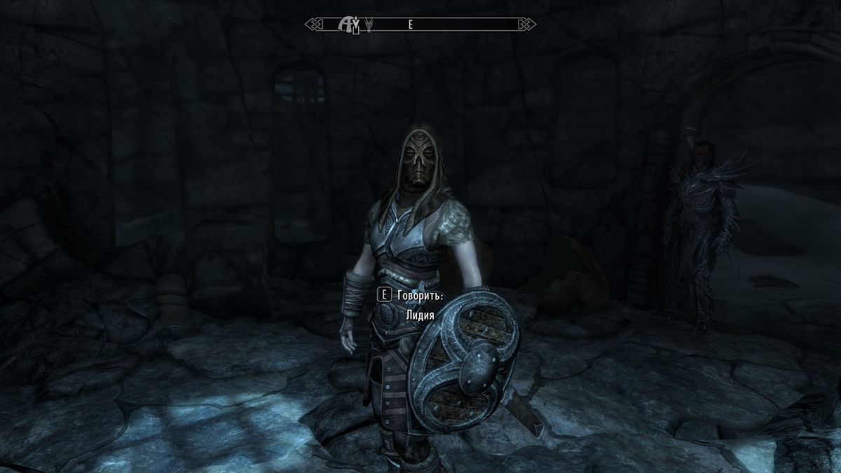 Лидия в павильоне драконьих масок...