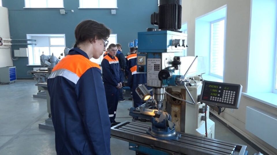    Студенты. Кластер машиностроения. Источник: Толк