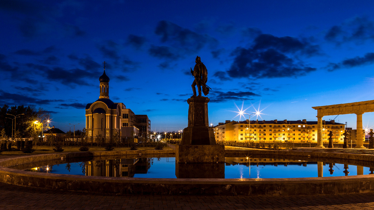 г. Михайловск, пригород Ставрополя. Автор Елена Якимова / Greenfingers