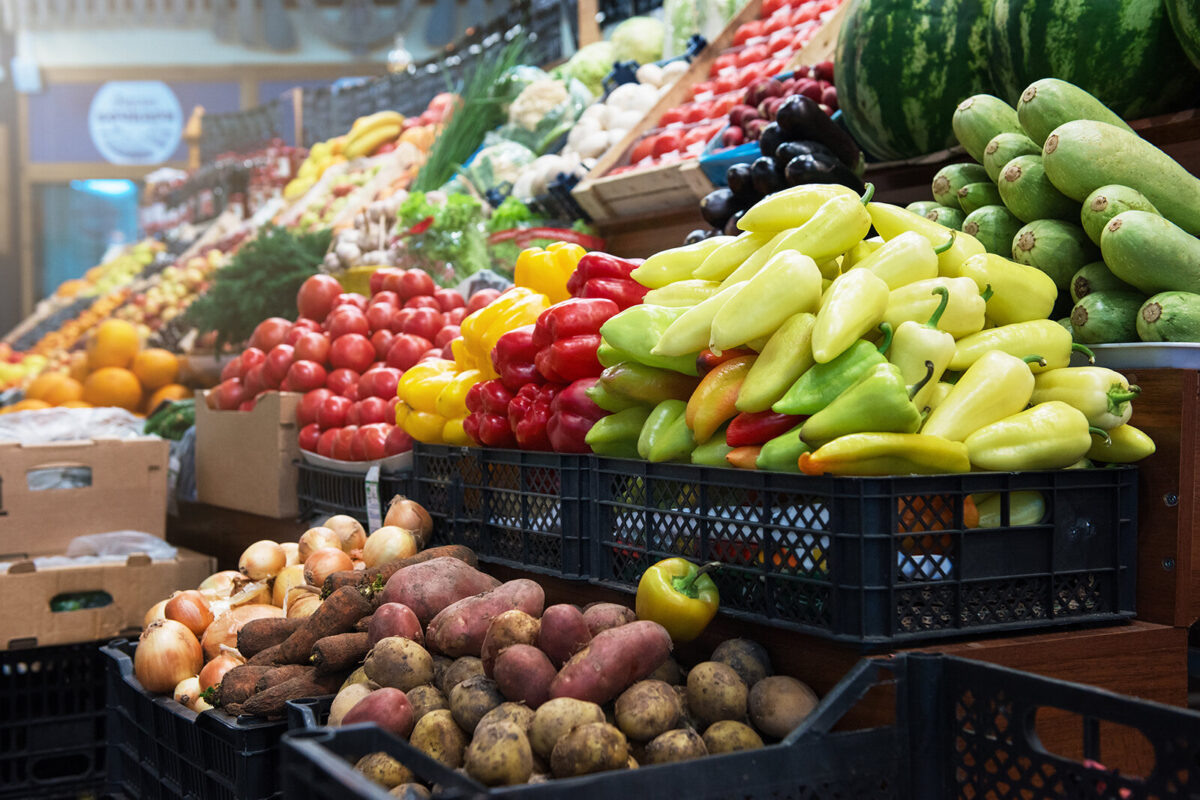    Vegetable farmer market counter: colorful various fresh organic healthy vegetables at grocery store. Healthy natural food concept