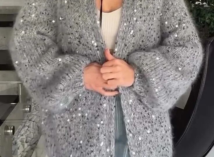 Стильный образ 2025! Вязаные кардиганы и жакеты