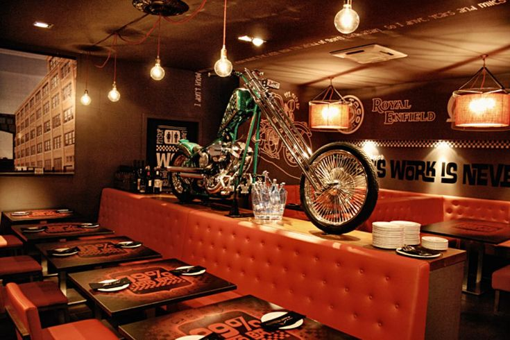 Картинка иллюстрирует развитие сюжета