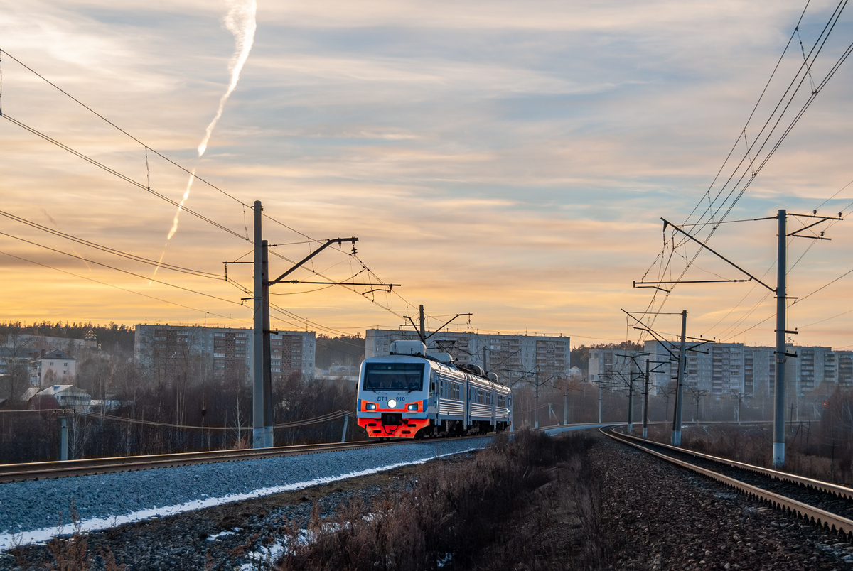 Красота! Единственный ДТ1, сохранивший заводскую окраску