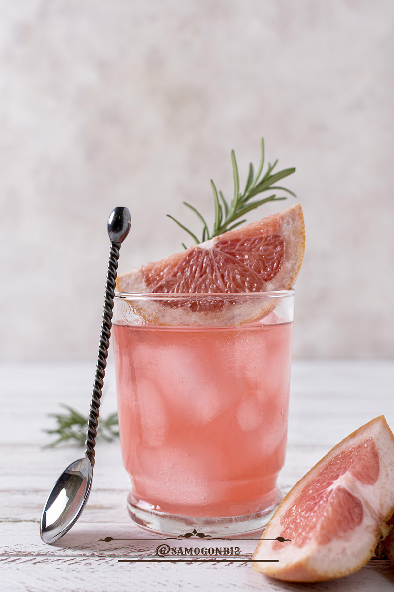 Красота в натуральности, свежести и аромате. Коллаж автора ©