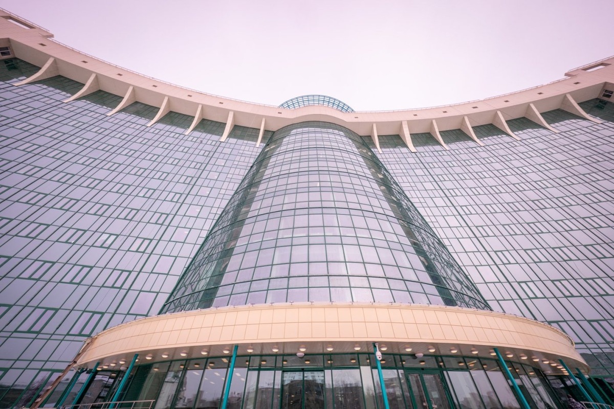    Пострадавшие от атаки ВСУ югорчане проходят лечение в больницах Нижневартовска и Ханты-Мансийска