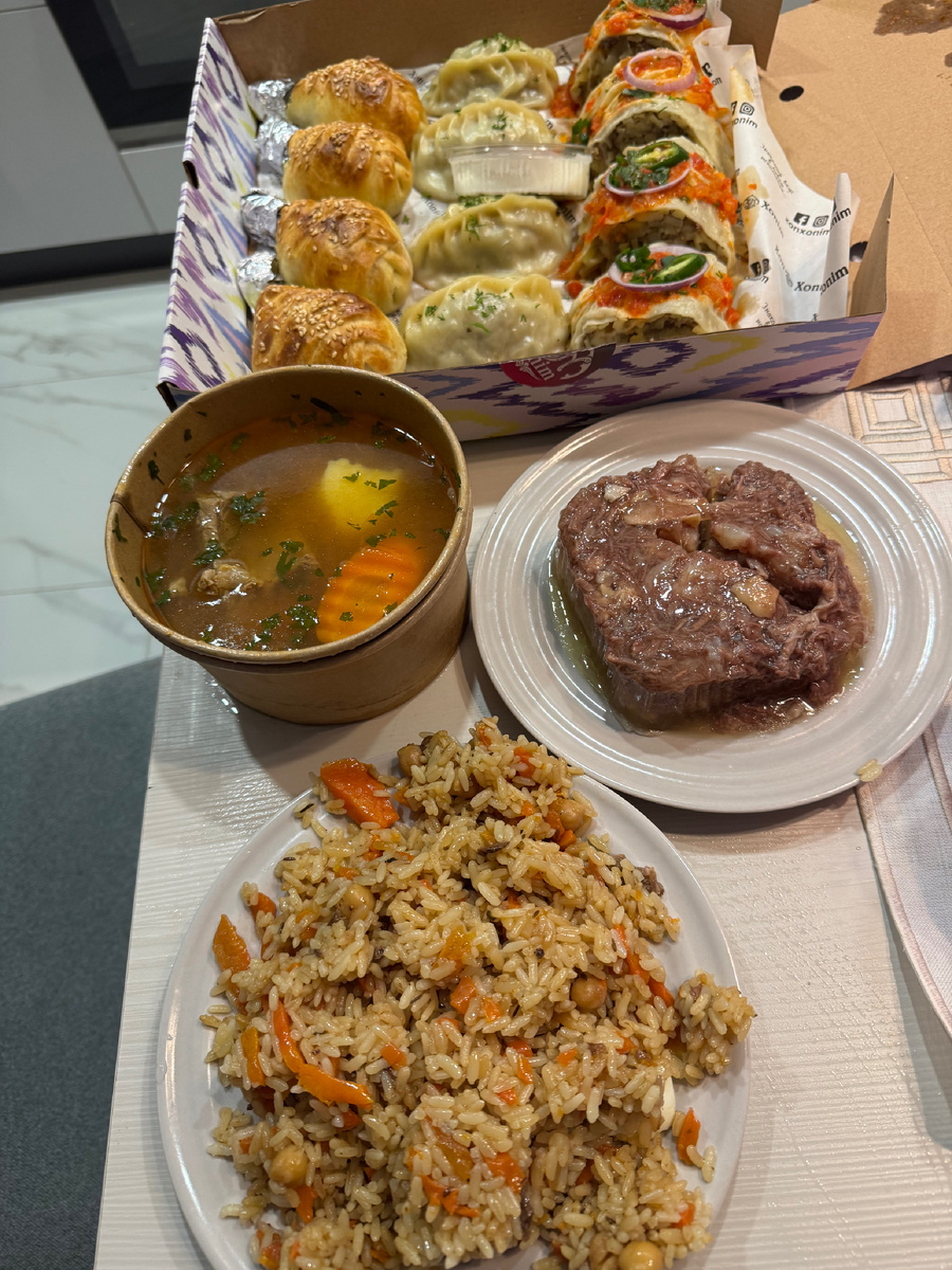 Заказ из узбечки в Батуми. Фото наше.