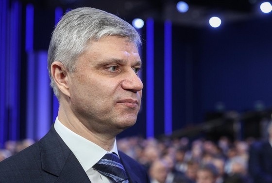    Олег Белозеров