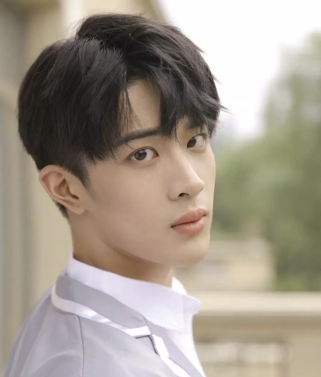 Актер Ху Бо Вэнь