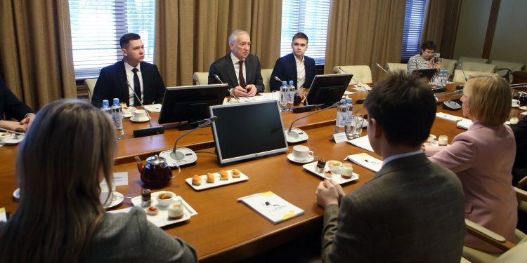    администрация Томской области