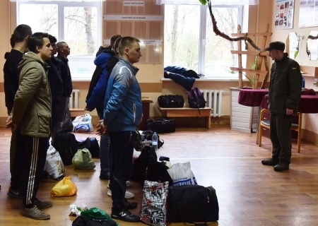    На Украине отказников от военной подготовки будут отчислять из вузов