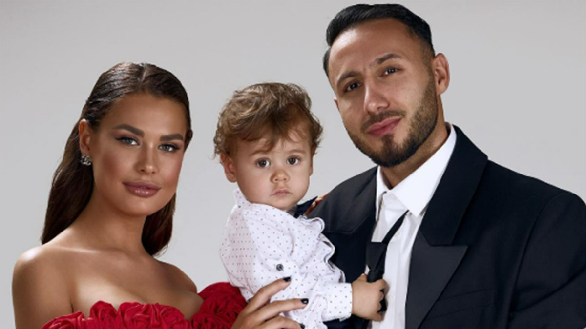 Ира Пинчук и Арай Чобанян с сыном Аланом. Фото: соцсети Иры Пинчук