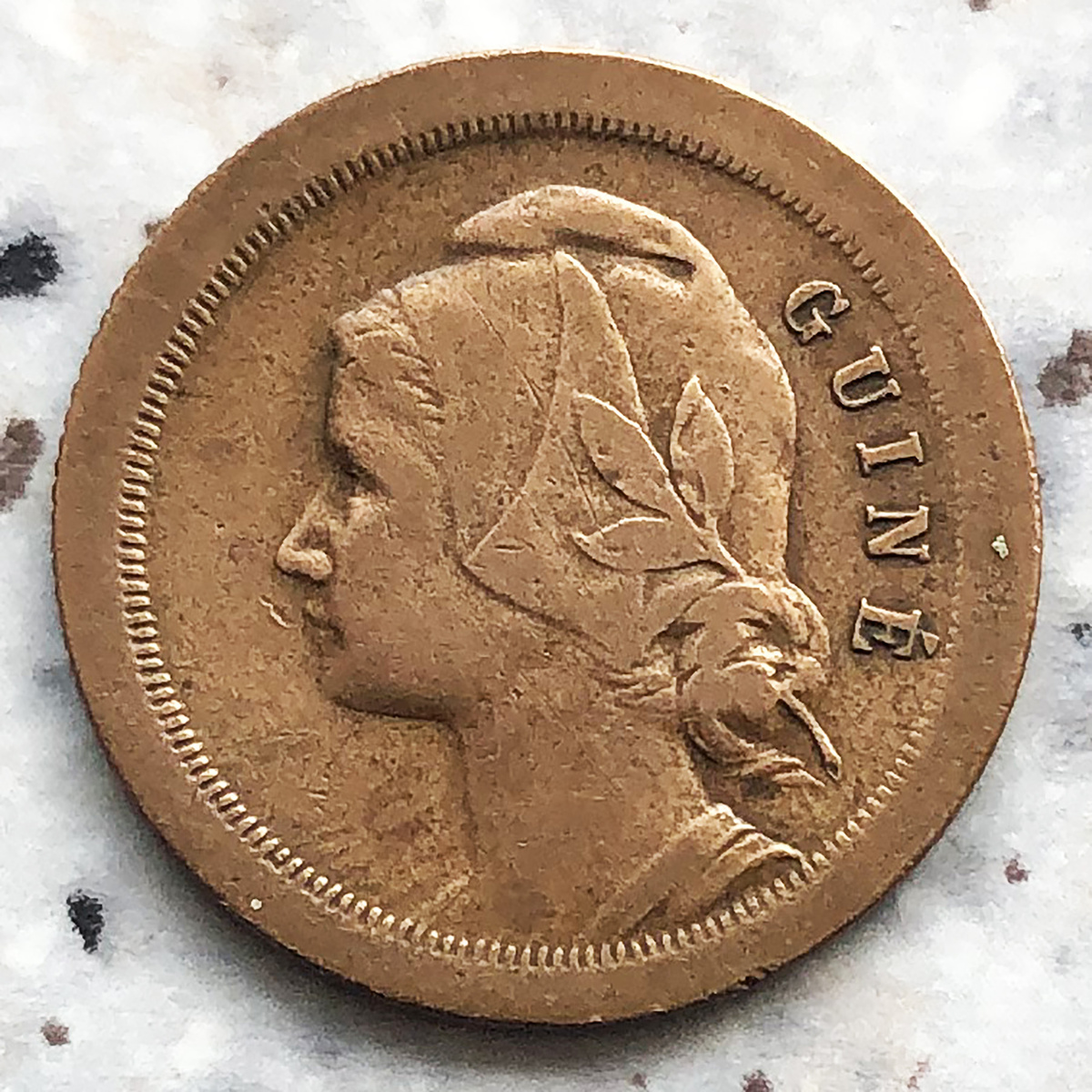 Гвинея-Бисау 20 сентаво 1933. Фото автора. 