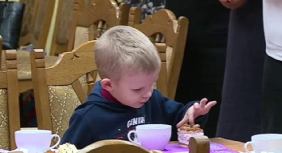    43 детей из Большесолдатского района встретили представители курского отделения Союза женщин России