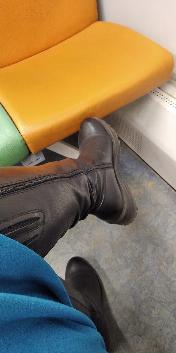 Может это просто бирюзовый 