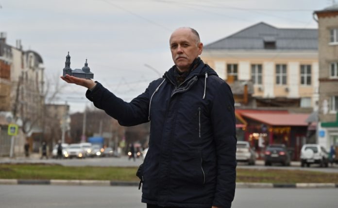 А.В. Бабурин: макет Воскресенского храма, отлитого в долговечном материале, напомнит рязанцам, как выглядела раньше площадь Свободы