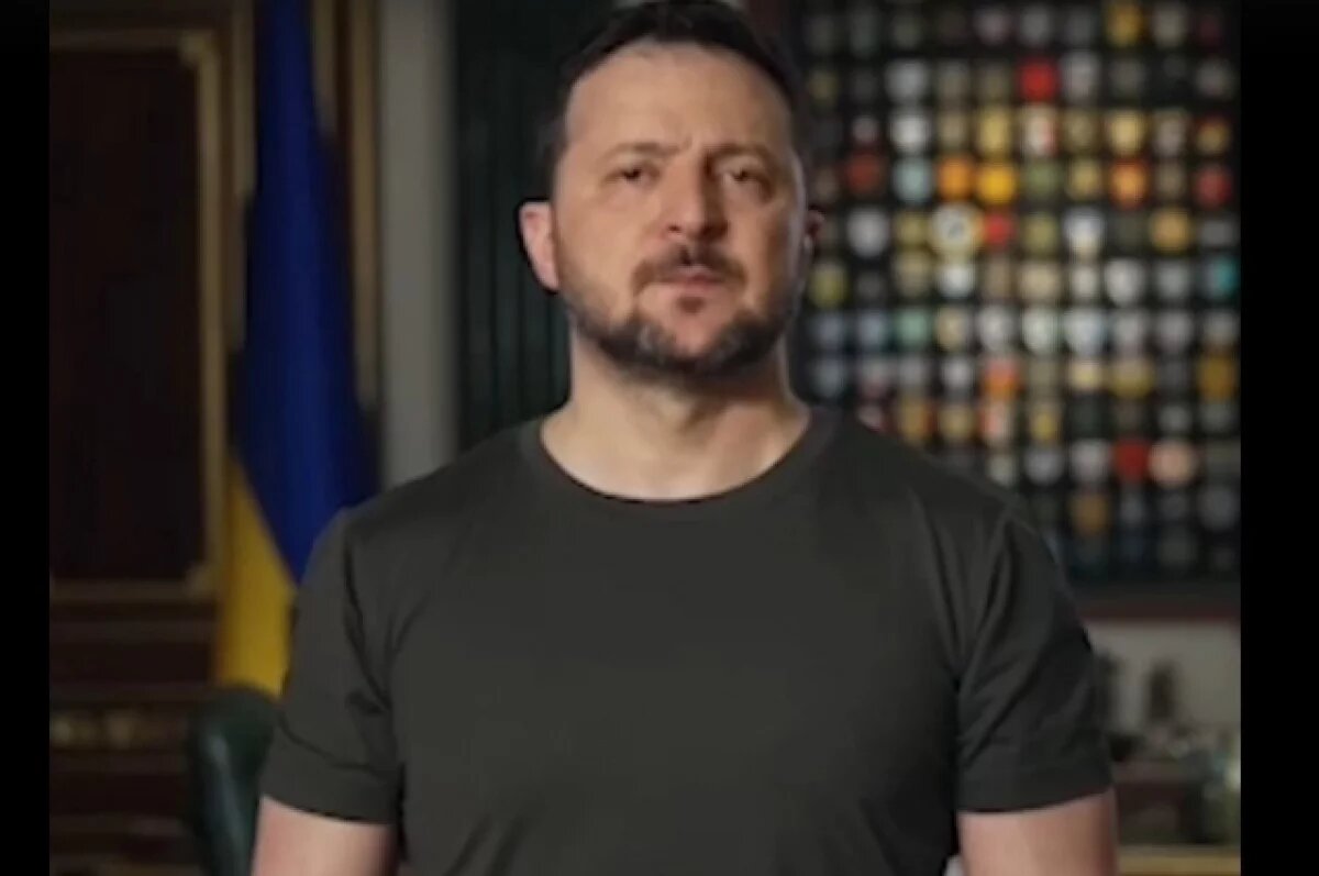    Филиппо обвинил Зеленского в попытках сорвать мирные переговоры по Украине