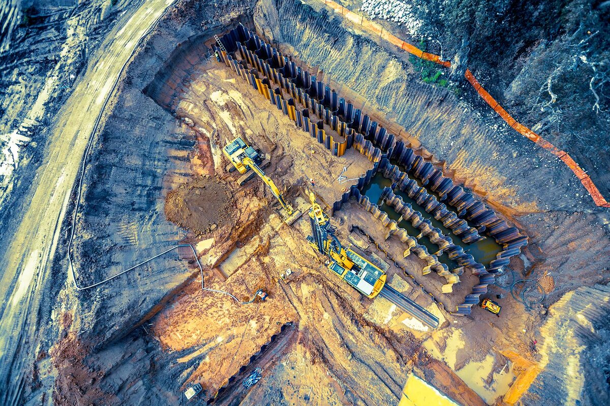 Котлован из шпунта Ласрена SOU 622T