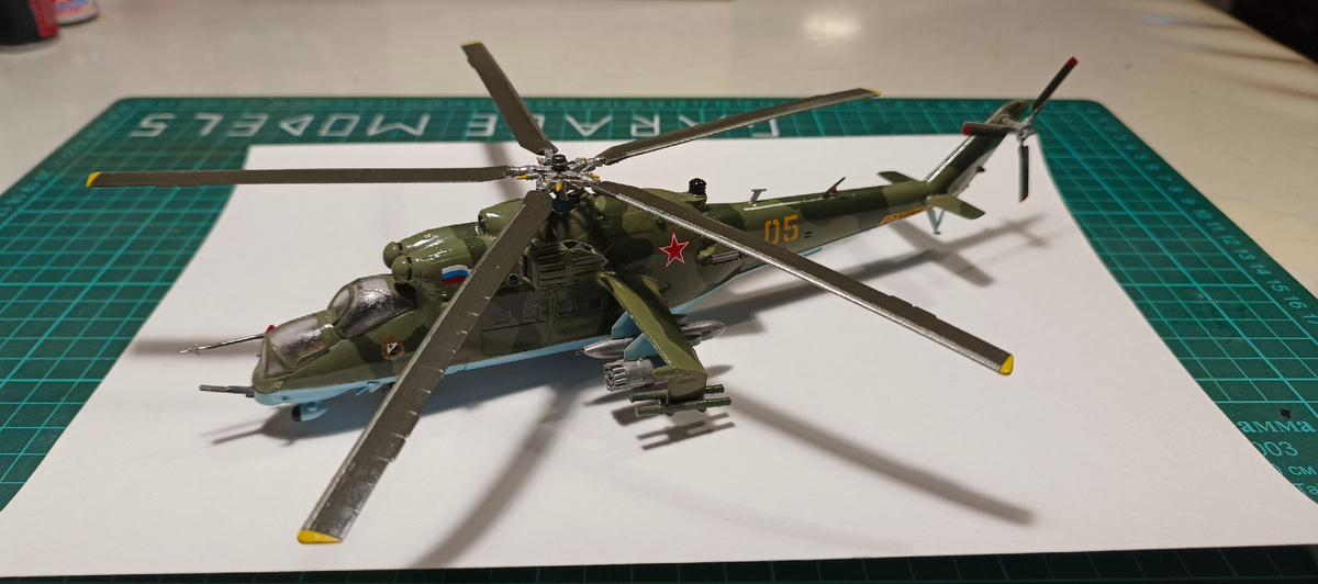 первая модель созданная летом 2022г.