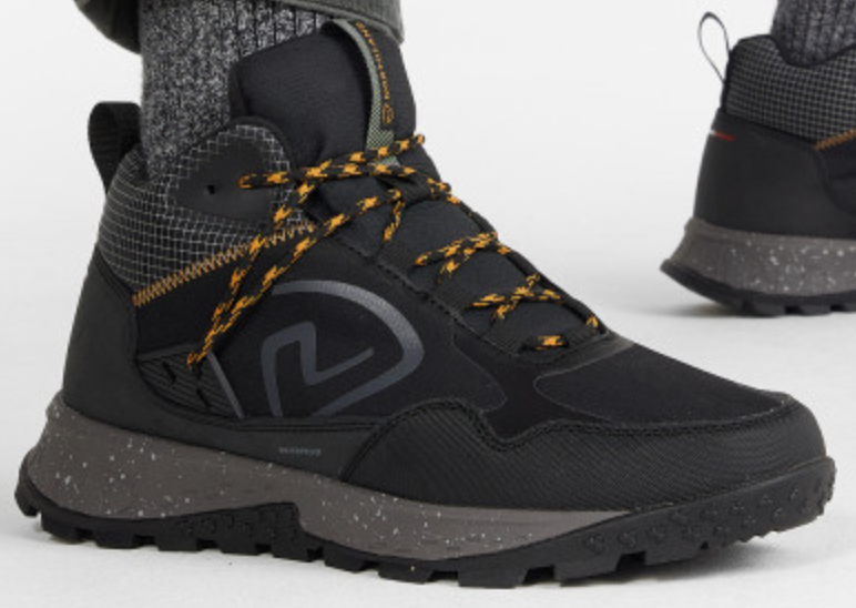 Фото из каталога https://www.sportmaster.ru/