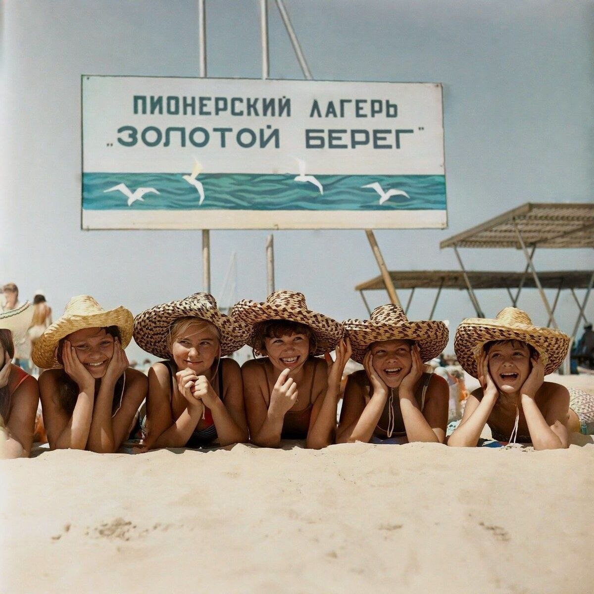 Картинки красивые с пожеланиями женщине